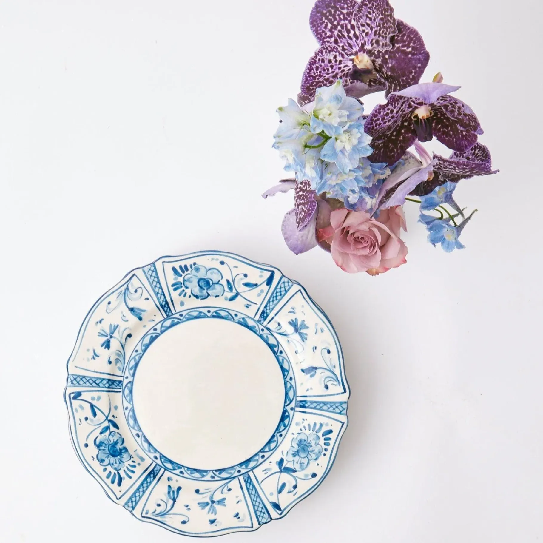 Mrs. Alice Dinner Plates|Cadiz Hand Painted Dinner Plate
