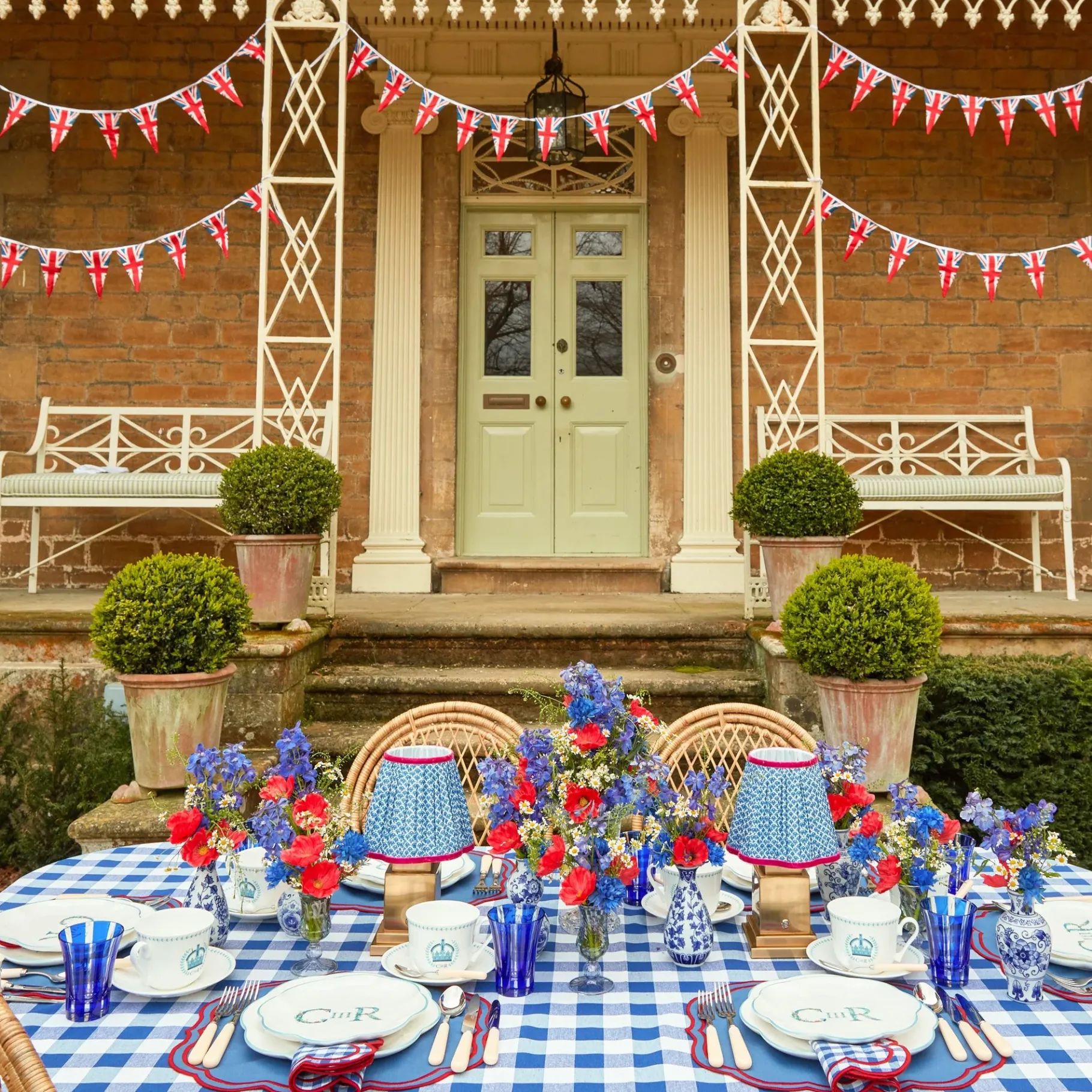 Mrs. Alice Placemats|Camilla Blue & Red Linen Placemats (Set Of 4)