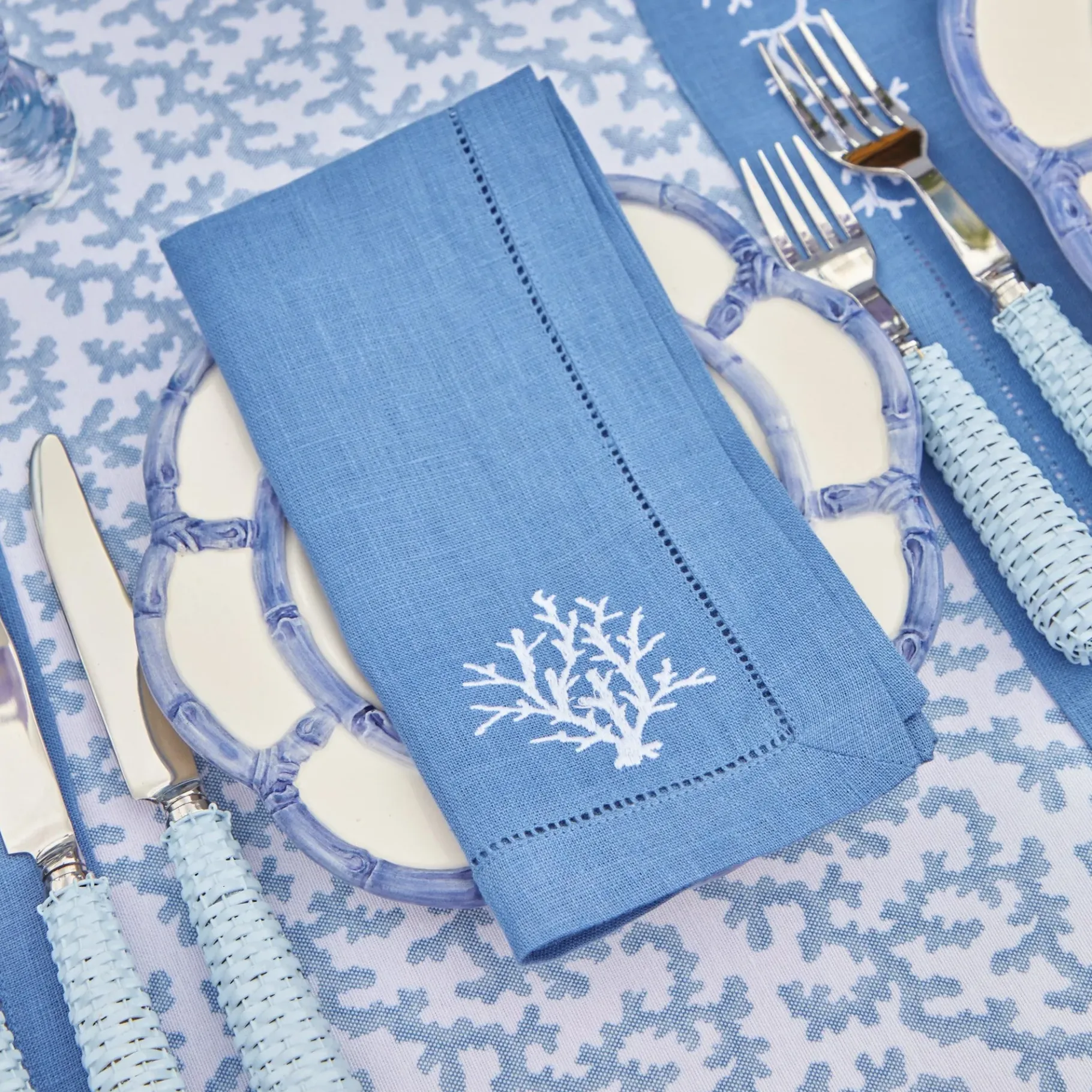 Mrs. Alice Table Linen Sets|Coral Blue Linen Set