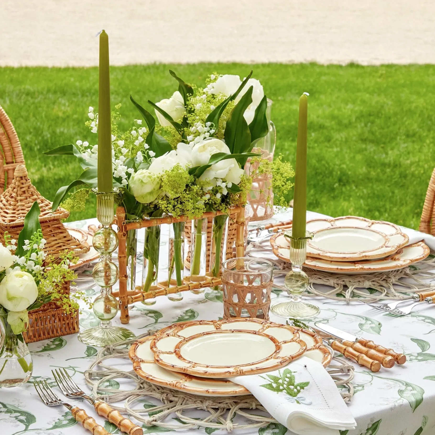 Mrs. Alice Candle Holders|Eden Green Candle Set (Apple Green)