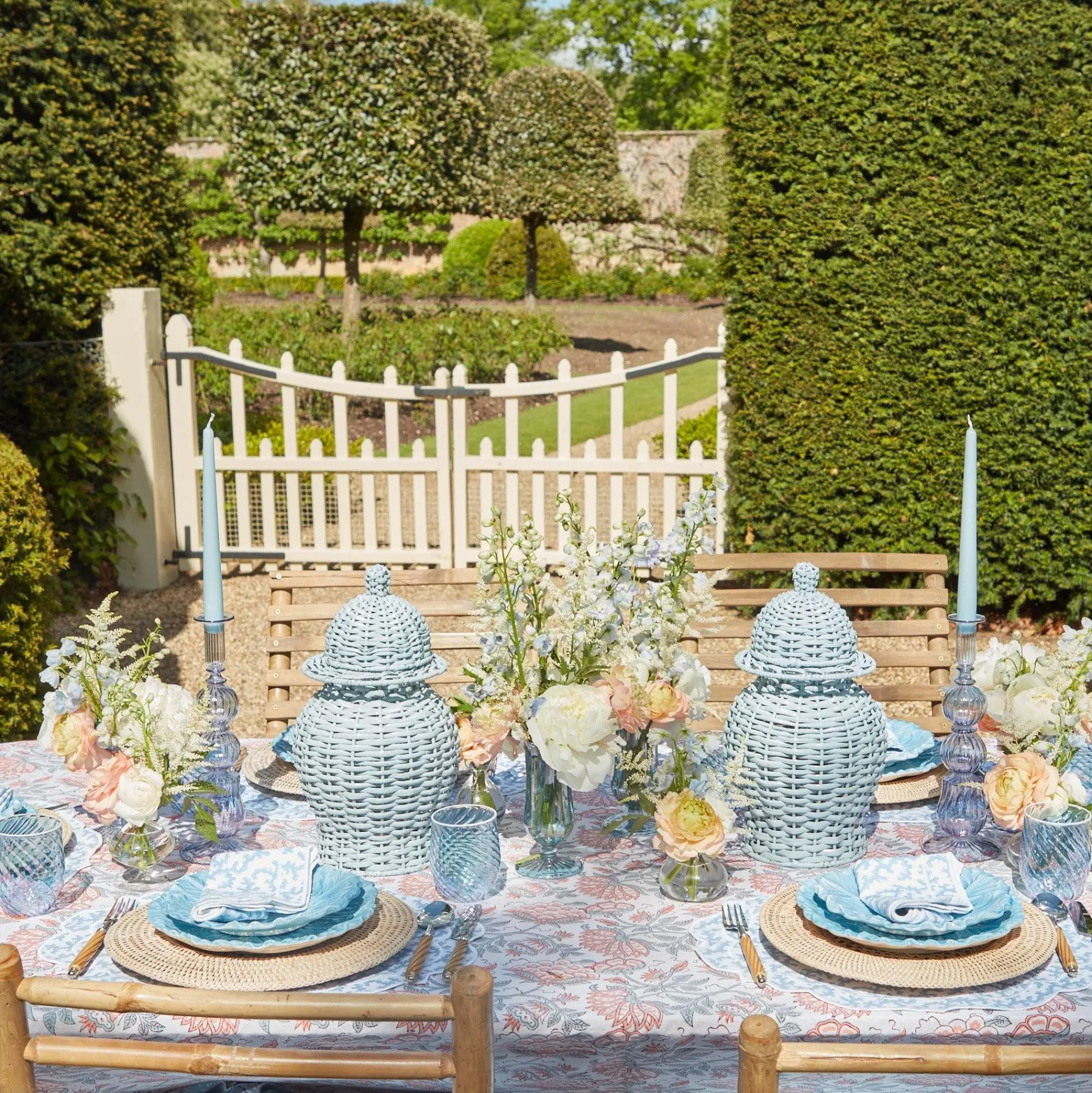 Mrs. Alice Napkins|Edie Blue Coral Napkins (Set Of 4)