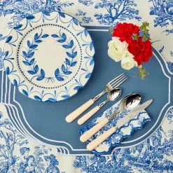 Mrs. Alice Dinner Plates|Elizabeth Garland Dinner Plate
