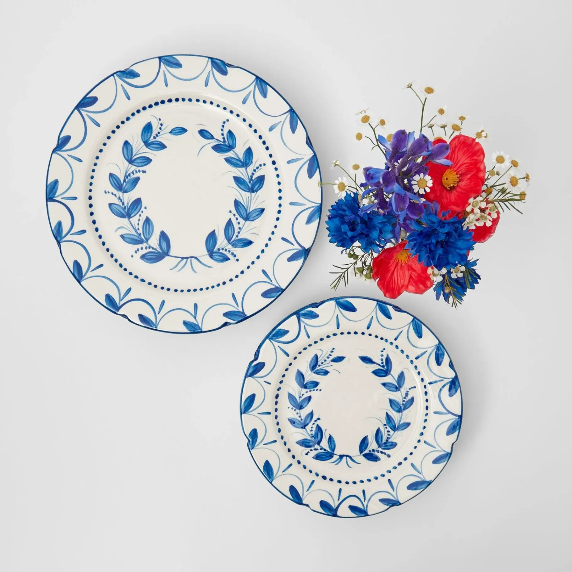 Mrs. Alice Crockery Sets|Elizabeth Garland Dinner & Starter Plates (Set Of 8)