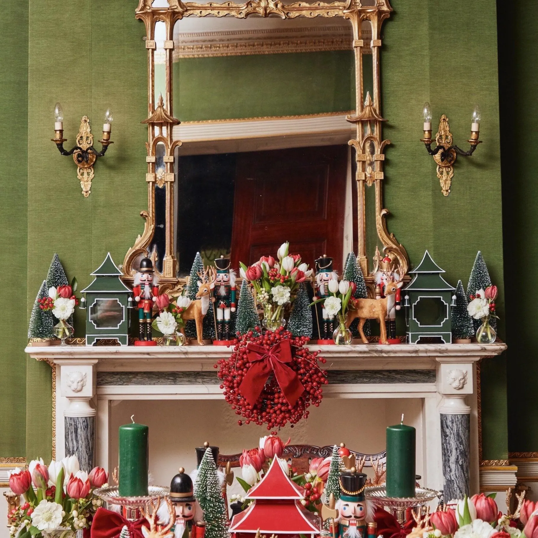 Mrs. Alice Napkin Rings, Bows & Wreaths|Large Ruby Red Velvet Bow