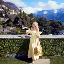 Mrs. Alice Rattan Tableware|Rattan Tote Bag (White Bow)