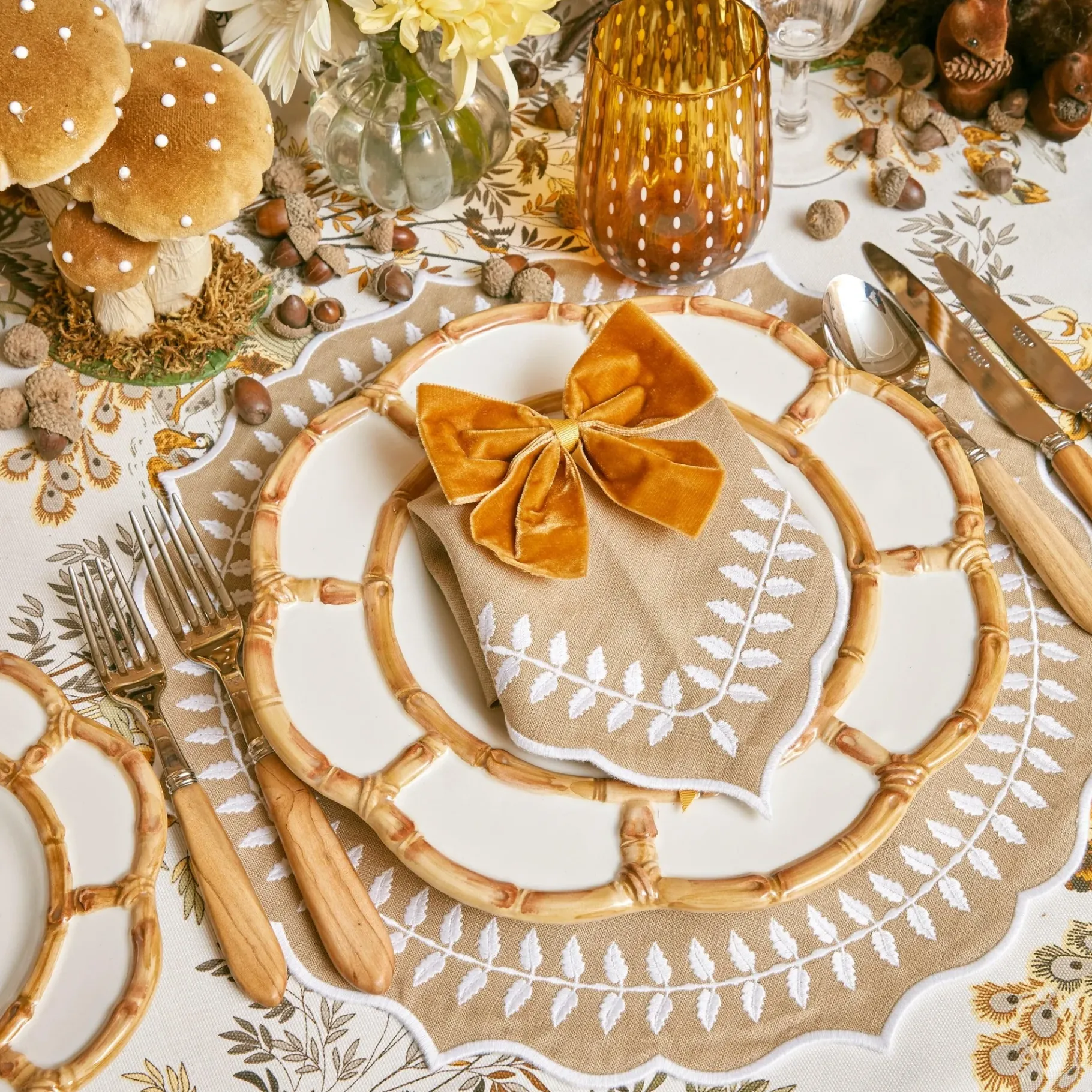 Mrs. Alice Crockery Sets|Petal Bamboo Ceramic Dinner Plate (Set Of 4)