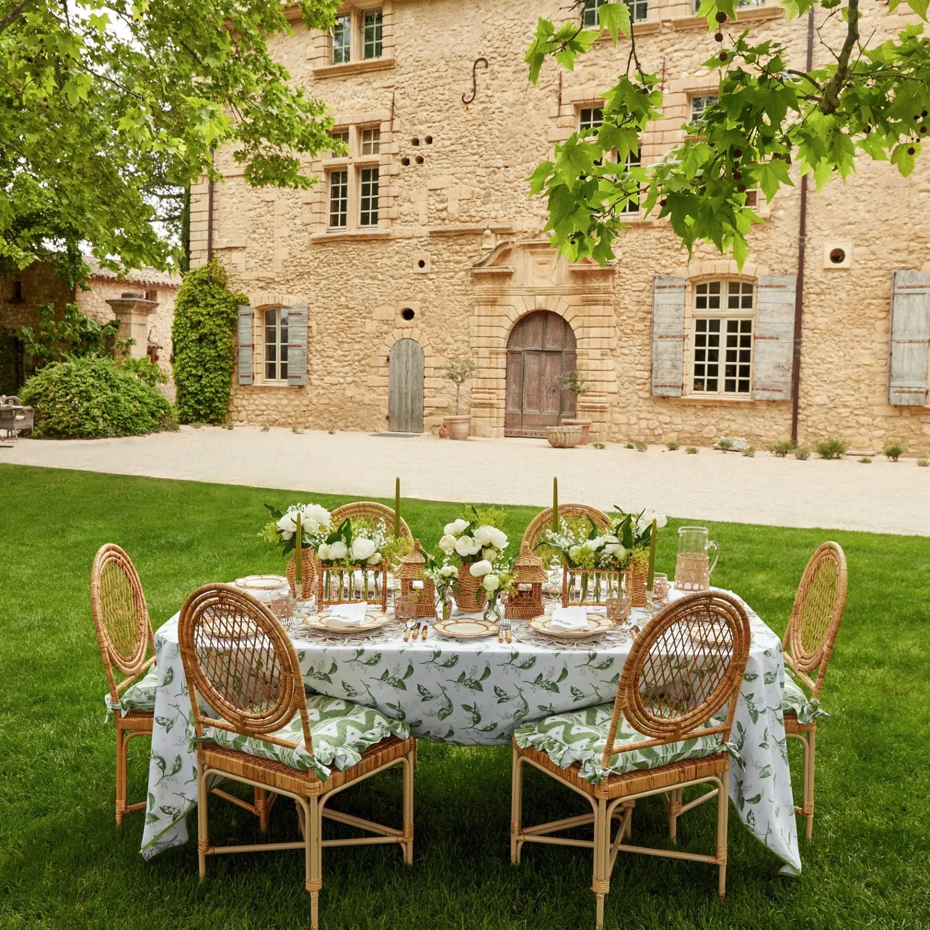 Mrs. Alice Crockery Sets|Petal Bamboo Ceramic Dinner Plate (Set Of 4)