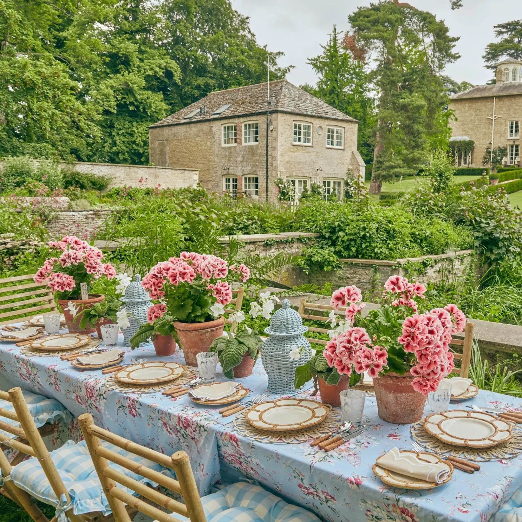 Mrs. Alice Crockery Sets|Petal Bamboo Ceramic Dinner Plate (Set Of 4)