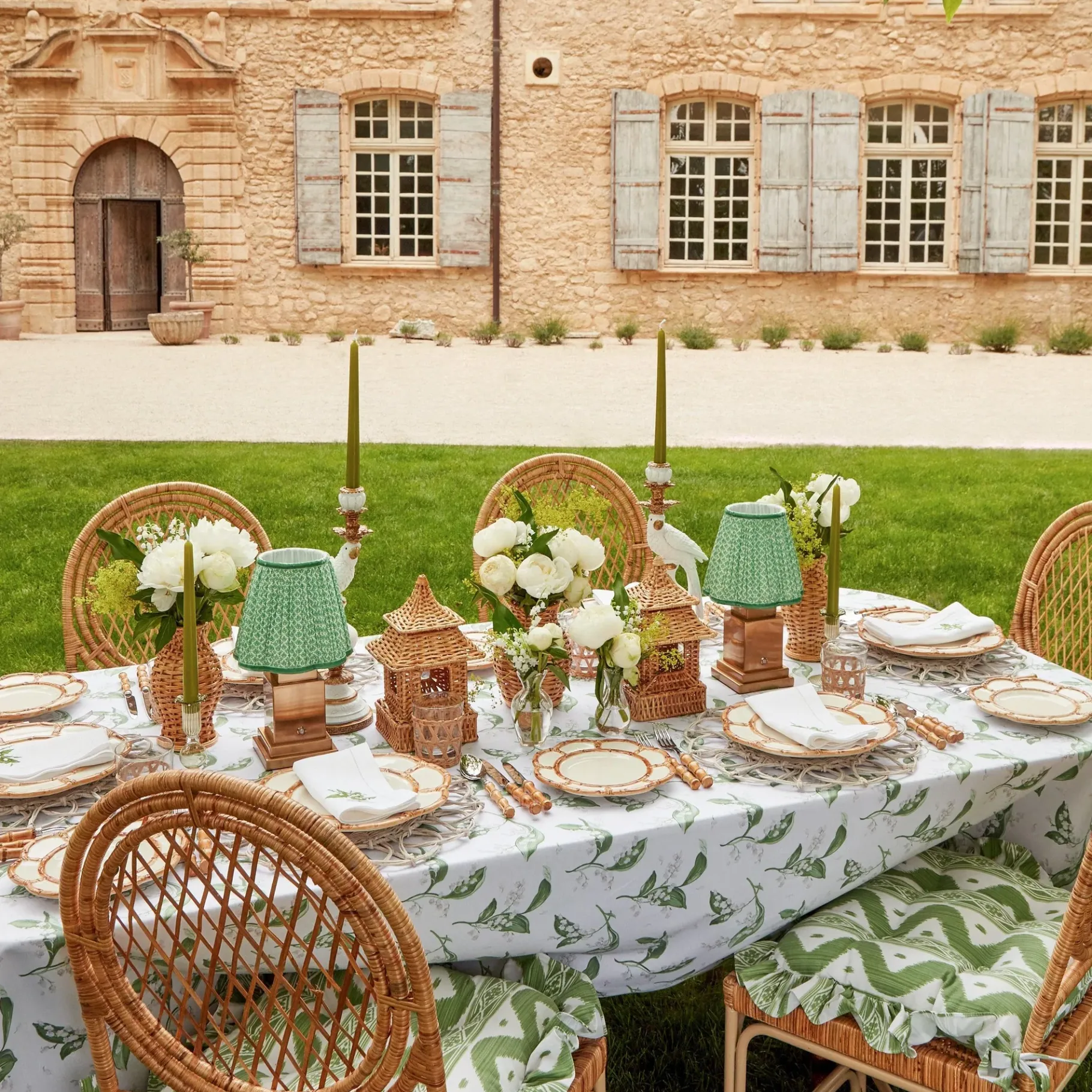 Mrs. Alice Crockery Sets|Petal Bamboo Ceramic Dinner Plate (Set Of 4)