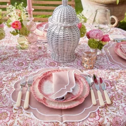 Mrs. Alice Starter Plates|Pink Capri Lettuce Starter Plate (Set Of 4)