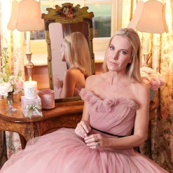 Mrs. Alice Scented Candles|Portrait Of A Garden Scented Candle & Pot Set