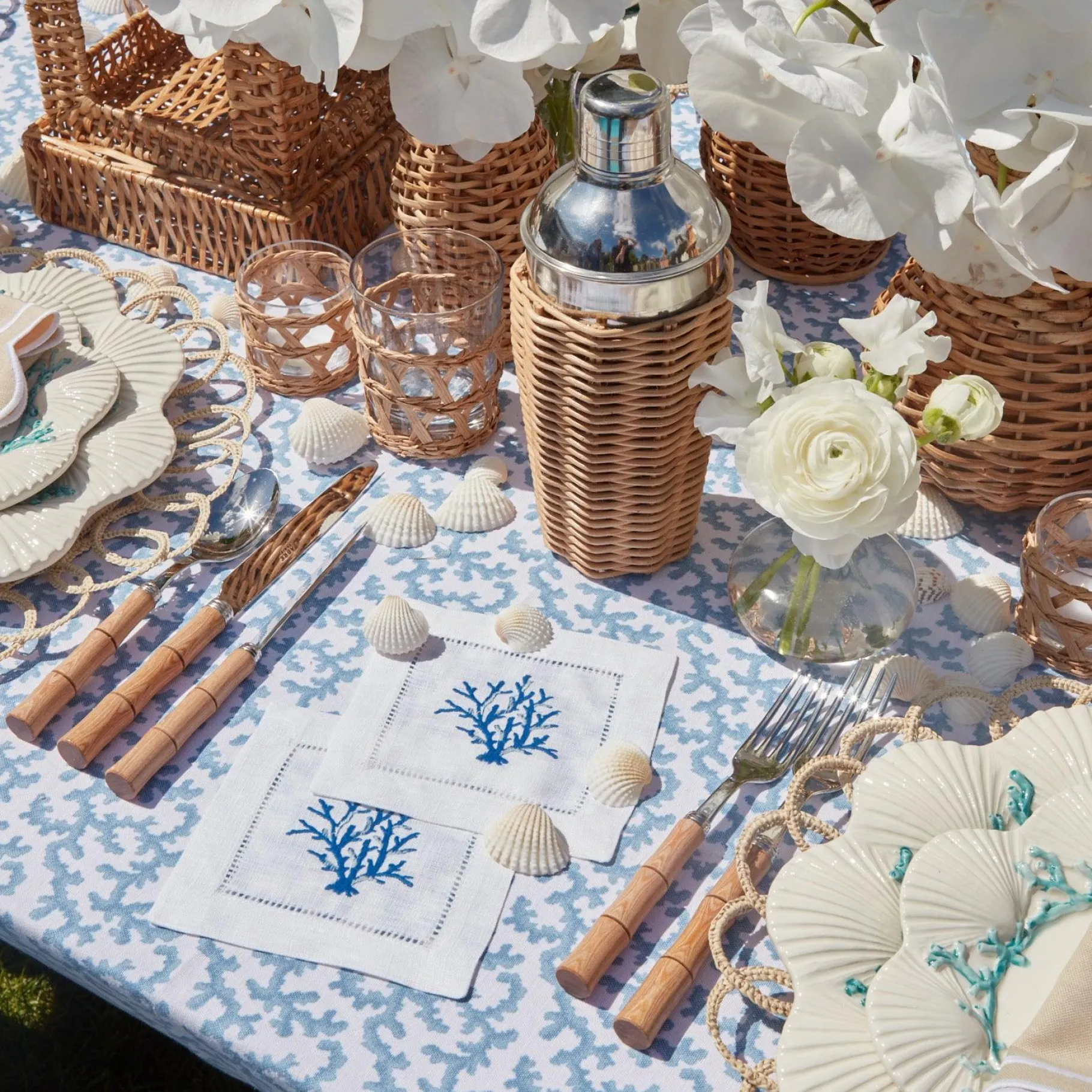 Mrs. Alice Rattan Tableware|Rattan Cocktail Shaker