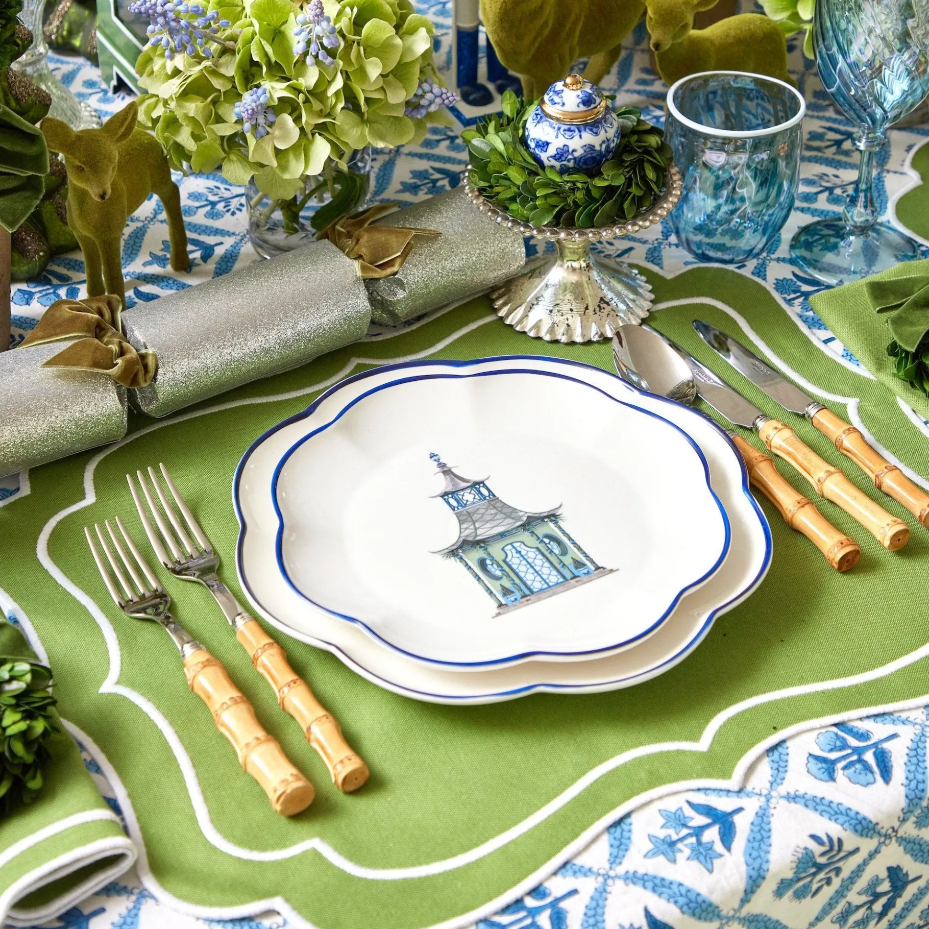 Mrs. Alice Crockery Sets|Scalloped Pagoda Starter Plate (Set Of 4)