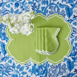 Mrs. Alice Placemats|Serena Apple Green Scalloped Placemats (Set Of 4)