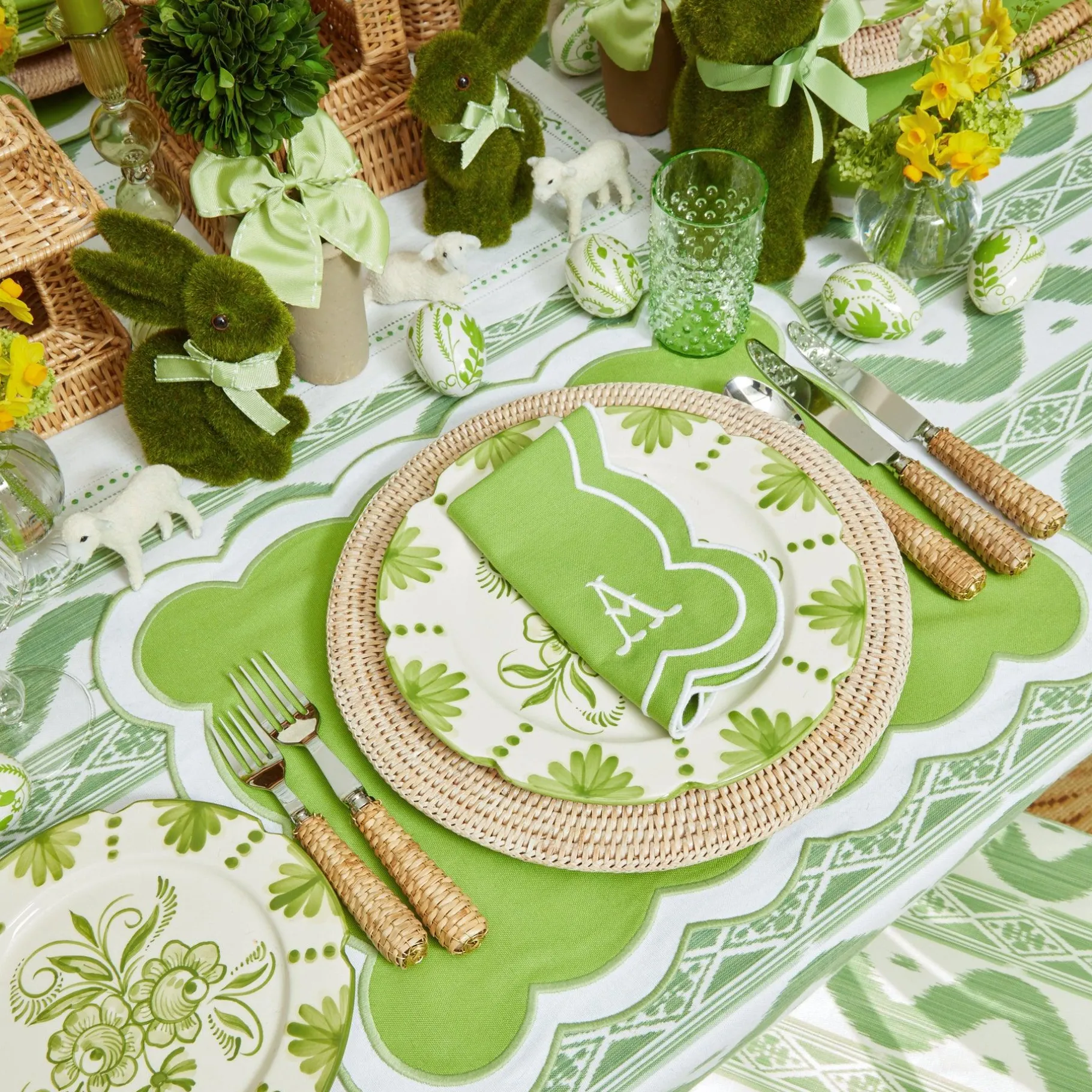 Mrs. Alice Table Linen Sets|Serena Applique Green Placemats & Napkins (Set Of 4)